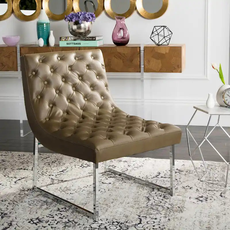 Fauteuil club capitonné de style médiéval - 25 cm de large x 30 cm de profondeur x 32 cm de haut
