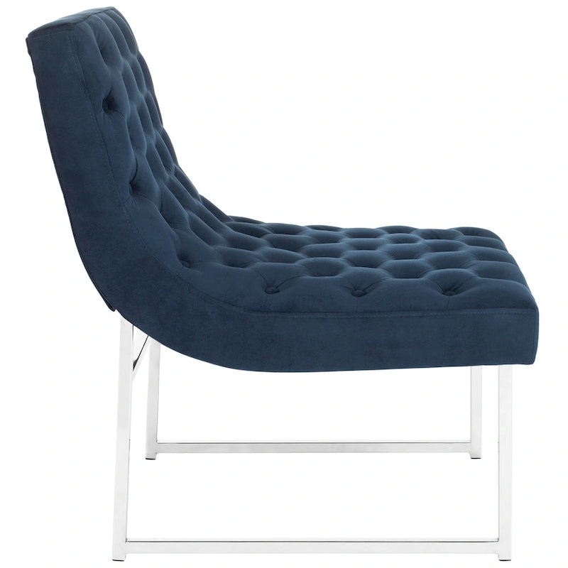 Fauteuil club capitonné de style médiéval - 25 cm de large x 30 cm de profondeur x 32 cm de haut