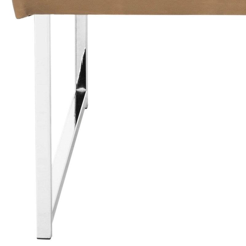 Fauteuil club capitonné de style médiéval - 25 cm de large x 30 cm de profondeur x 32 cm de haut